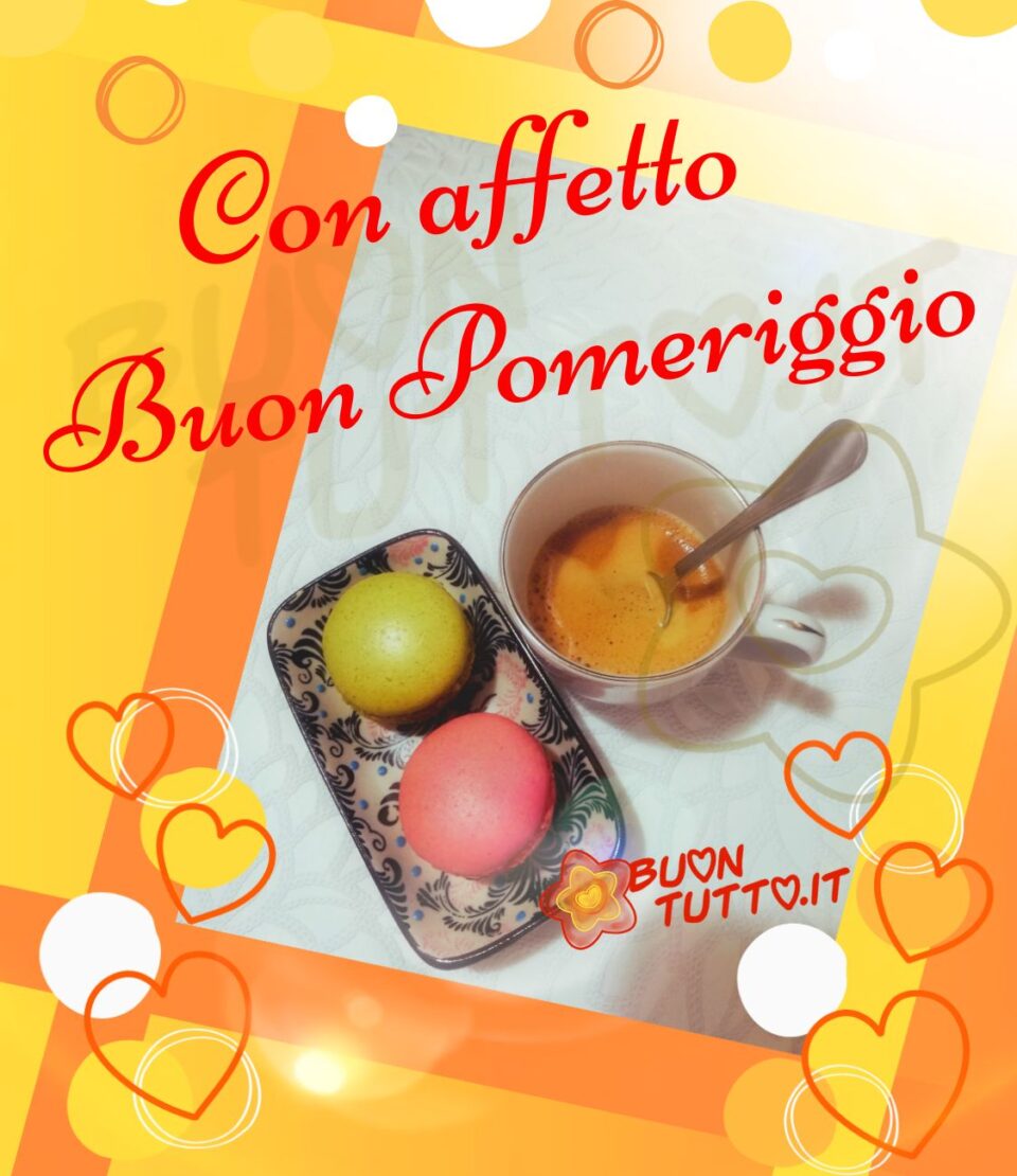 immagini-con-affetto-buon-pomeriggio-cuori-caffè-macarons-fragola-pistacchio-buontutto foto di una tazzina di caffè in ceramica bianca col bordo color argento e con dentro un cucchiaino di caffè color argento, a sinistra della tazzina in un piattino rettangolare decorato con piccoli puntini azzurri e foglie di colore nero e rosa ci sono due macarons al gusto di fragola e di pistacchio. La foto è incorniciata da linee gialle e arancioni che formano dei quadrati creando così l'effetto di una tovaglia da tavola, l'immagine è arricchita da sei cuori vuoti di colore arancione di diverse dimensioni e poi da sfere piene e vuote di colore bianco, giallo e arancione Nella parte alta dell'immagine c'è scritto di colore rosso con un carattere corsivo elegante Con affetto buon pomeriggio. Un'immagine dall'atmosfera lieta e gioiosa. Una raccolta di nuove bellissime Immagini di Buon Pomeriggio da scaricare gratis e condividere con amici parenti gruppi tramite WhatsApp Facebook Twitter Pinterest Telegram Instagram autore buontutto.it